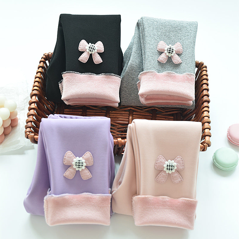 Baby leggings with thickened fleece