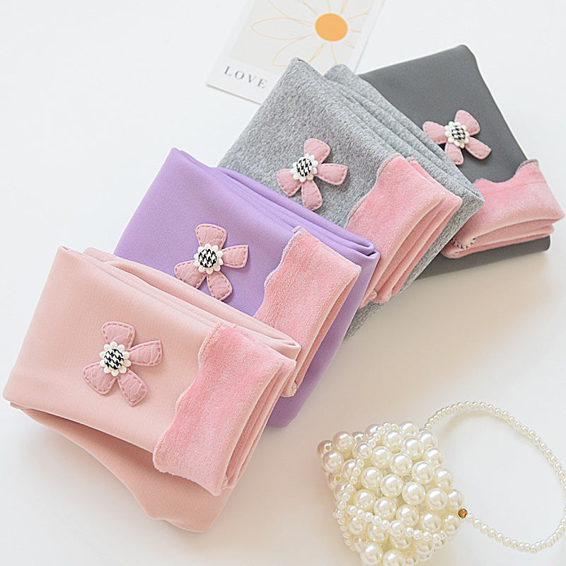 Baby leggings with thickened fleece